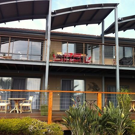 Corinella On The Esplanade Bed & Breakfast エクステリア 写真
